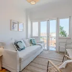 Renovated Sunny With Amazing Sunset Balcony , By Timecooler Lissabon