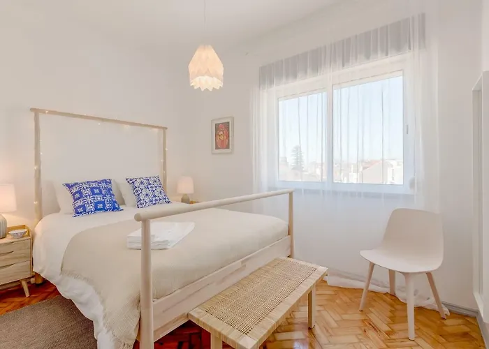 Renovated Sunny With Amazing Sunset Balcony , By Timecooler דירה